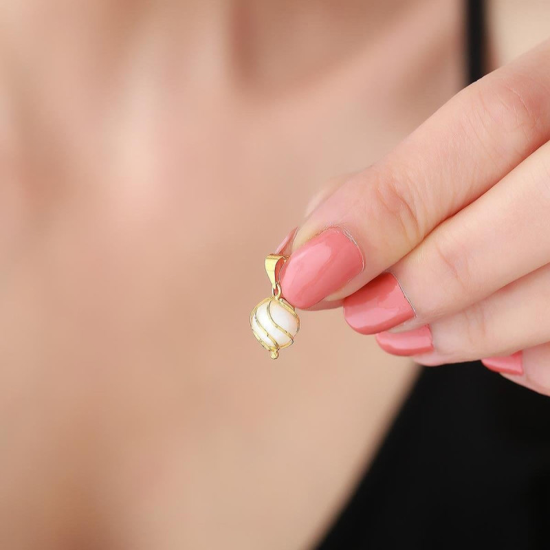 9K Gold Pearl Cage Pendant 3