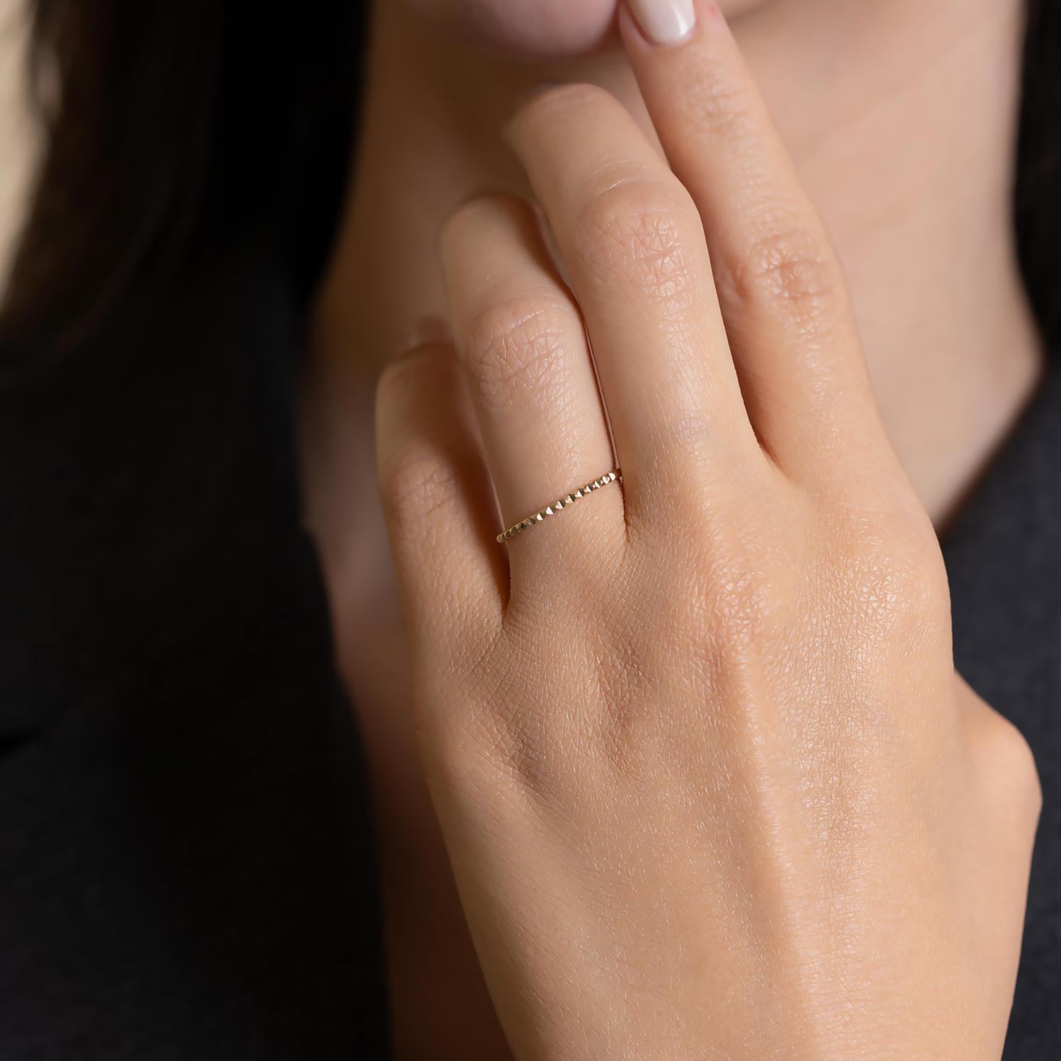 9K Gold Minimal Half-Circle Pyramid Ring 3